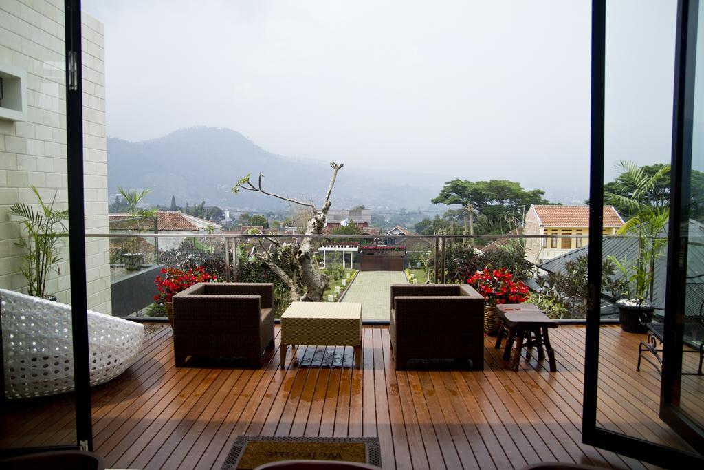 D Green Villa Lembang Rom bilde